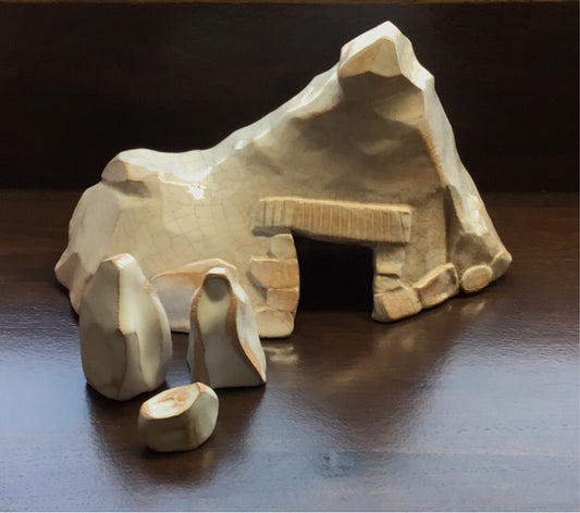 Ceramic Crib with Stable and 3 Figures